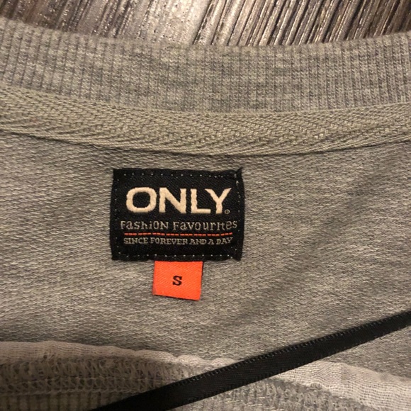 SOLD-Jeweled Sweatshirt/Tee - Picture 2 of 3